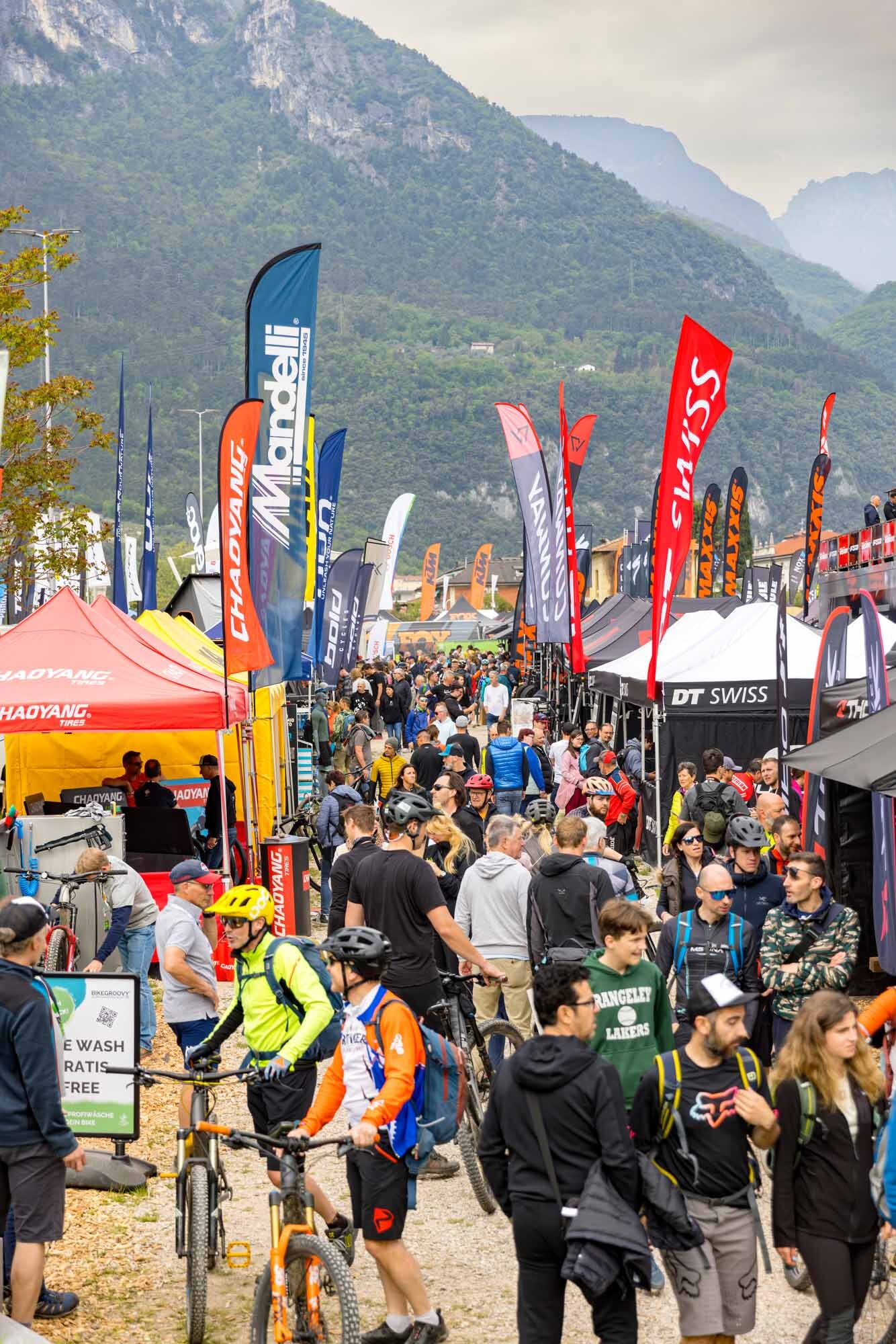 Are you an exhibitor and want to sell your products