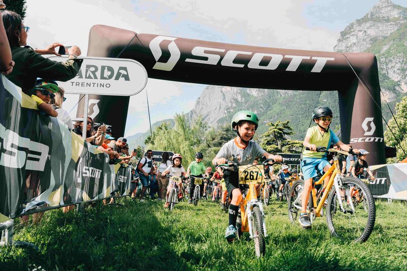 2023 APTGARDADOLOMITI Ph Castagna BIKEFESTIVAL EVENT RACES Junior LOW 00358