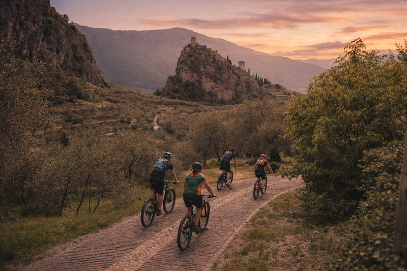 Sechs geführte Touren durch die Landschaften des Garda Trentino